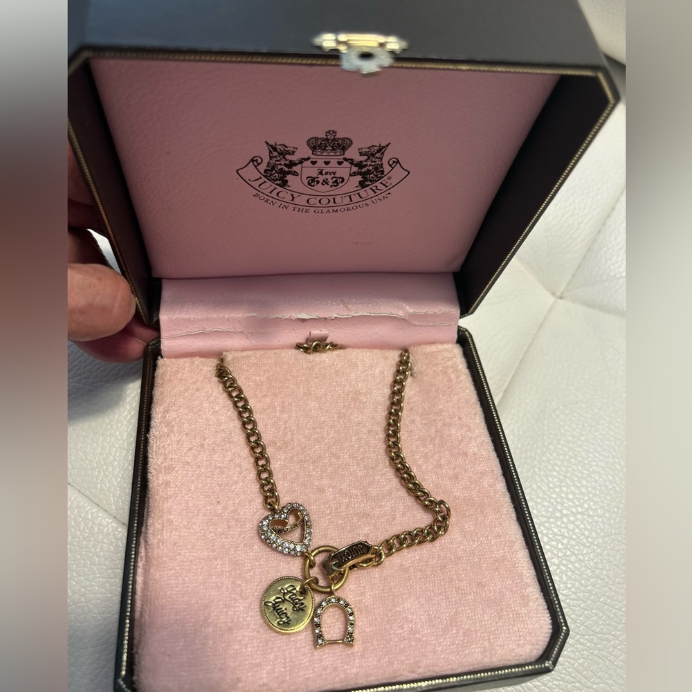 Juicy Couture Necklace Luck Lady